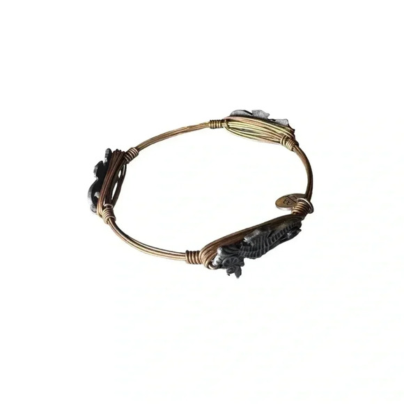 BOURBON AND BOWTIES 3 PEWTER  SEAHORSE WIRE BRACELET - Picture 8 of 9